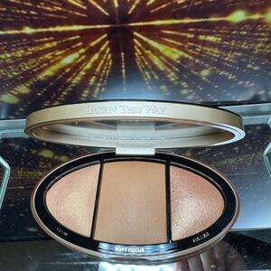 Too Faced Cosmetics ~ Born This Way ~ Turn Up The Light Highlighting Palette Tan